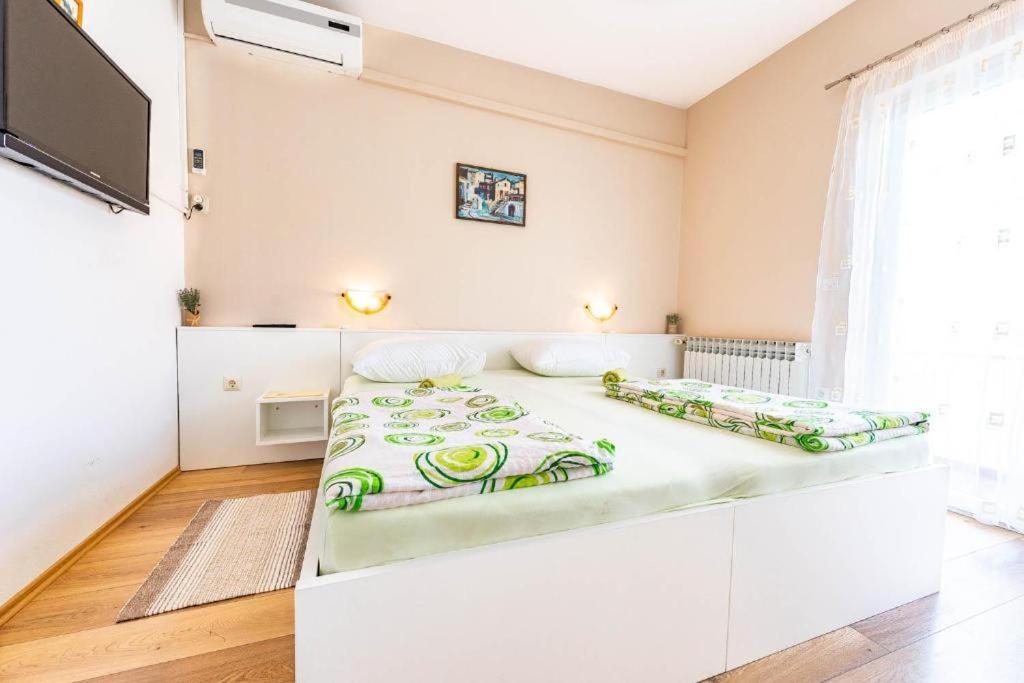 Apartments Niko Novalja Ngoại thất bức ảnh