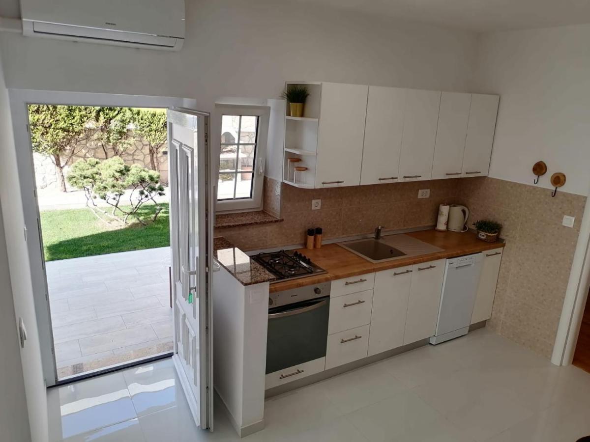 Apartments Niko Novalja Ngoại thất bức ảnh