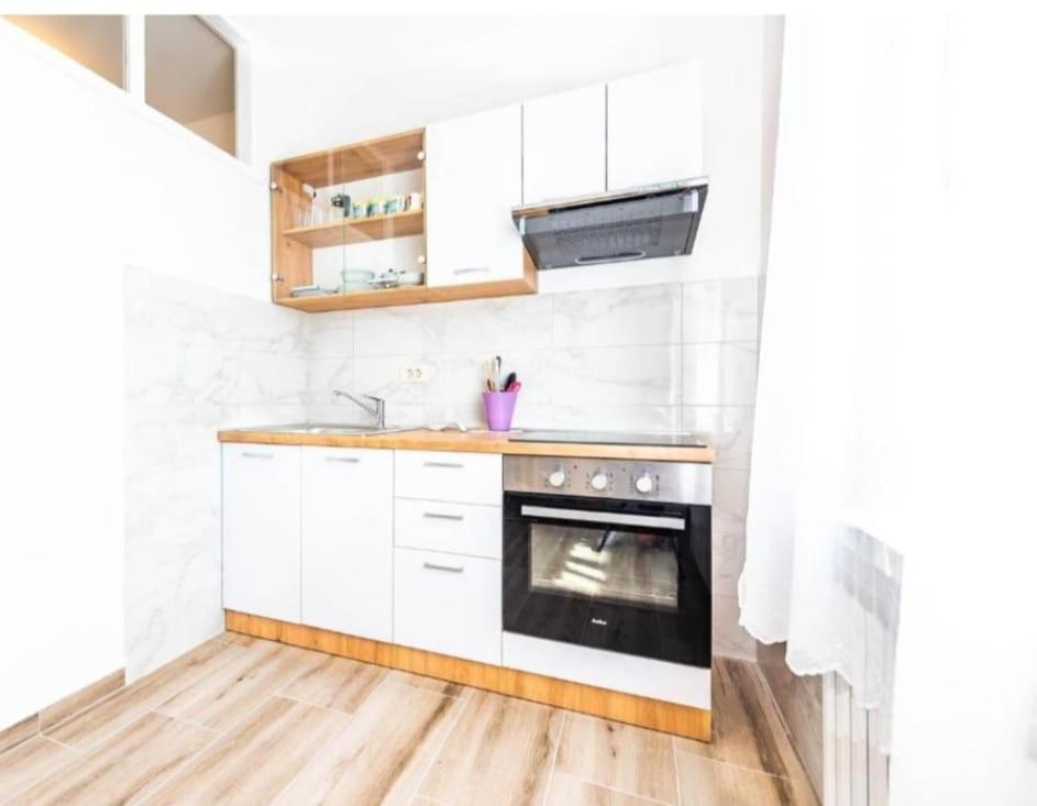 Apartments Niko Novalja Ngoại thất bức ảnh